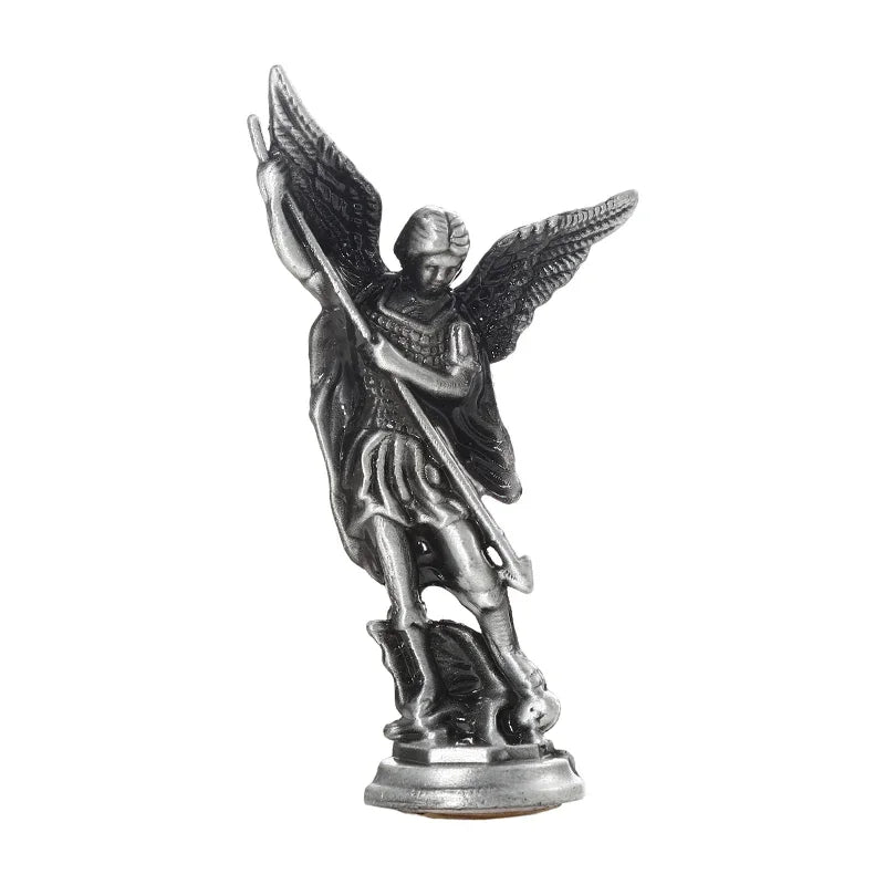 Estatuilla cristiana de San Miguel, estatuas del guardián de Satán derrota del Arcángel, Ctafts de aleación de Zinc para el hogar, habitación, mesa y escritorio