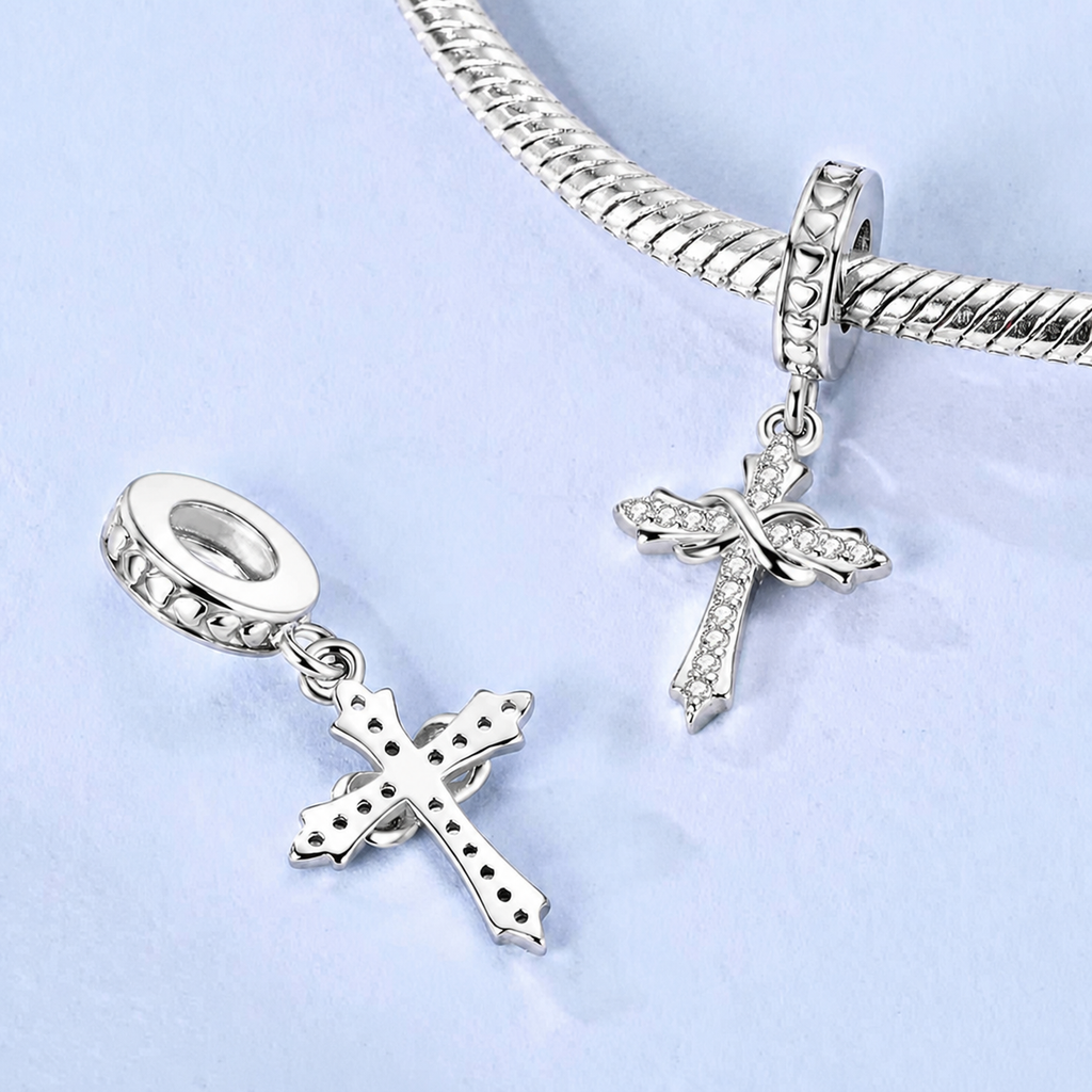Cruz del Amor Eterno - Dije de Plata 925 — accesorio de fe y devocion