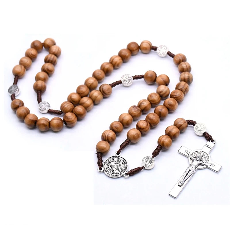 QIGO-collares con colgante de Rosario de Cruz Negra antigua de madera religiosa, collar de cuentas de Jesús, San Benito, joyería para hombres y mujeres