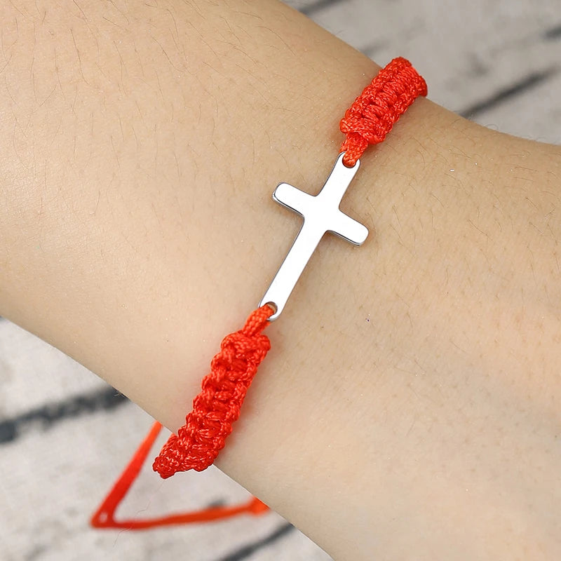 Pulsera de Cuerda con Cruz · Acero Inoxidable