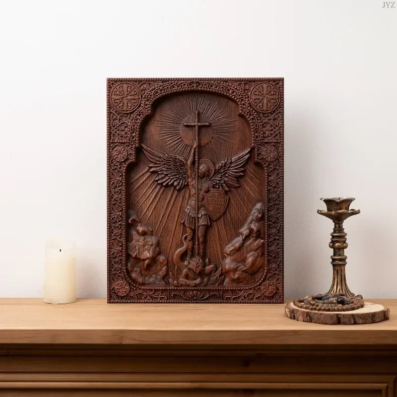 Detalle del cierre y cadena — Icono de San Miguel Arcangel en Madera - Arte Sacra con Detall...