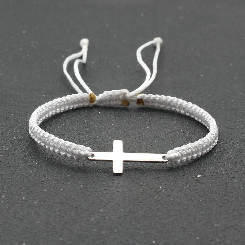 Pulsera de Cuerda con Cruz · Acero Inoxidable