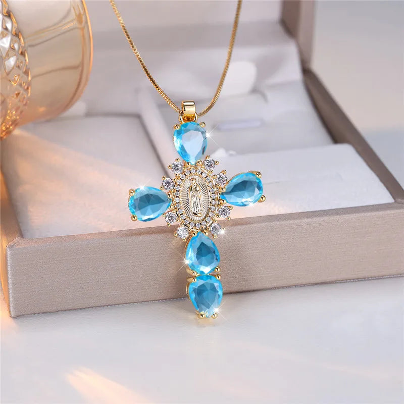 Collar Cruz de la Virgen de Guadalupe con Circonias — regalo espiritual para primera comunion