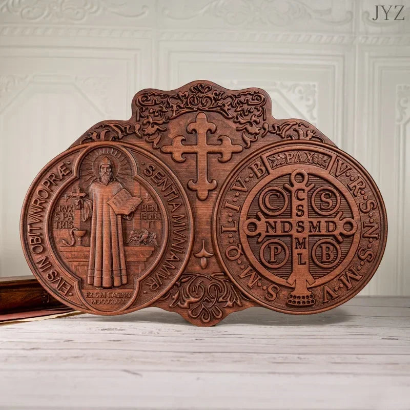 Medalla de San Benito en Madera