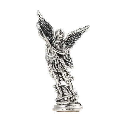 Estatuilla cristiana de San Miguel, estatuas del guardián de Satán derrota del Arcángel, Ctafts de aleación de Zinc para el hogar, habitación, mesa y escritorio