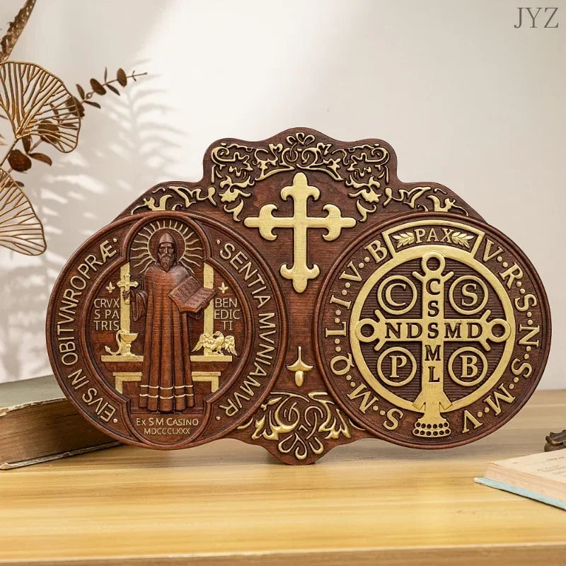 Medalla de San Benito en Madera