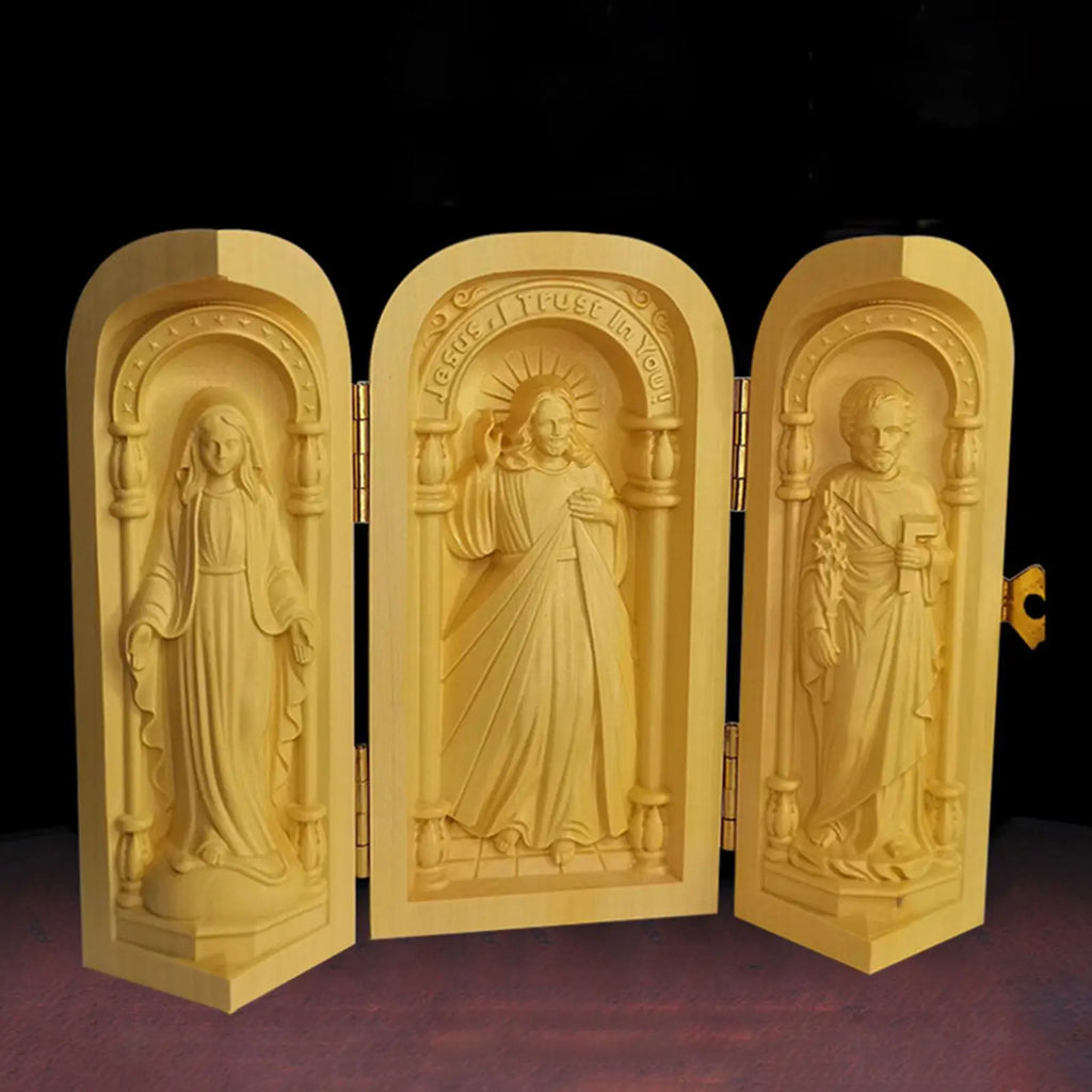 Altar de Oracion en Madera - Sagrada Familia en Relieve en mano — pieza devocional de madera devocional