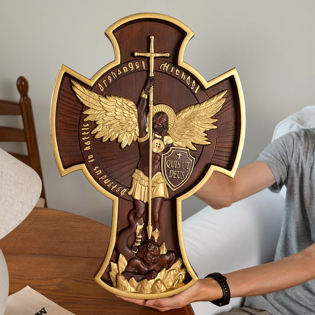 Escultura de San Miguel Arcangel en Madera — vista completa del producto