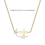 Medidas del collar de mini cruz horizontal en dorado: cruz de 1,5 x 0,9 cm y cadena de 44,5 cm mas 5 cm de extension
